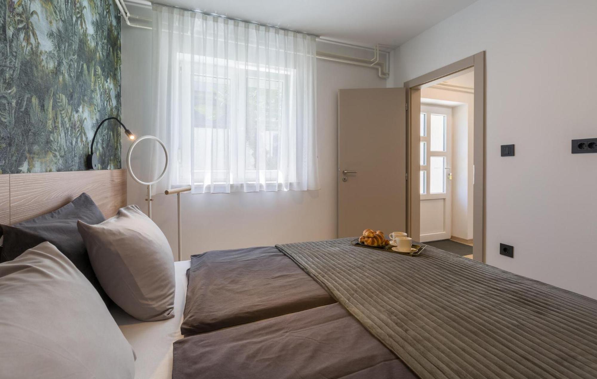 1 Bedroom Beautiful Apartment In פורץ מראה חיצוני תמונה